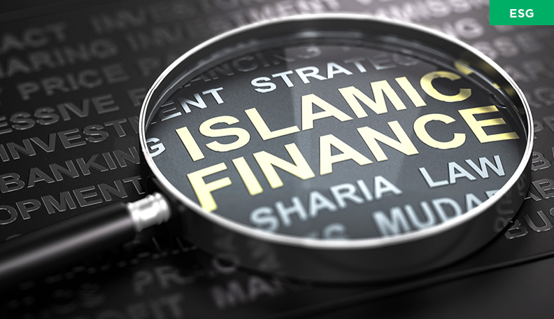 Magnifying glass over the words Islamic Finance