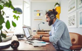 Professional completing online treasury training.